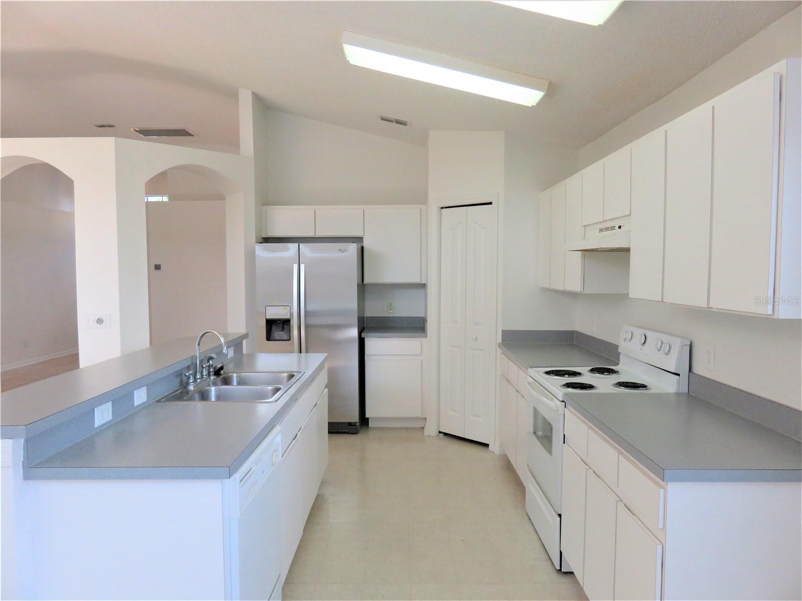 Image 3 of 24 For 8613 Fawn Creek Drive