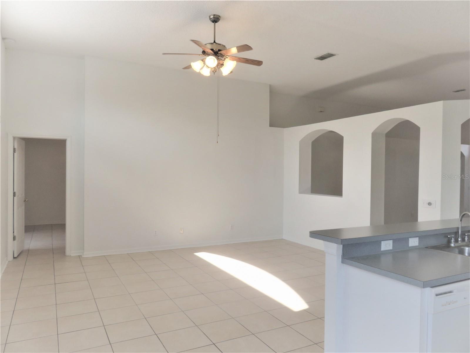 Image 4 of 24 For 8613 Fawn Creek Drive