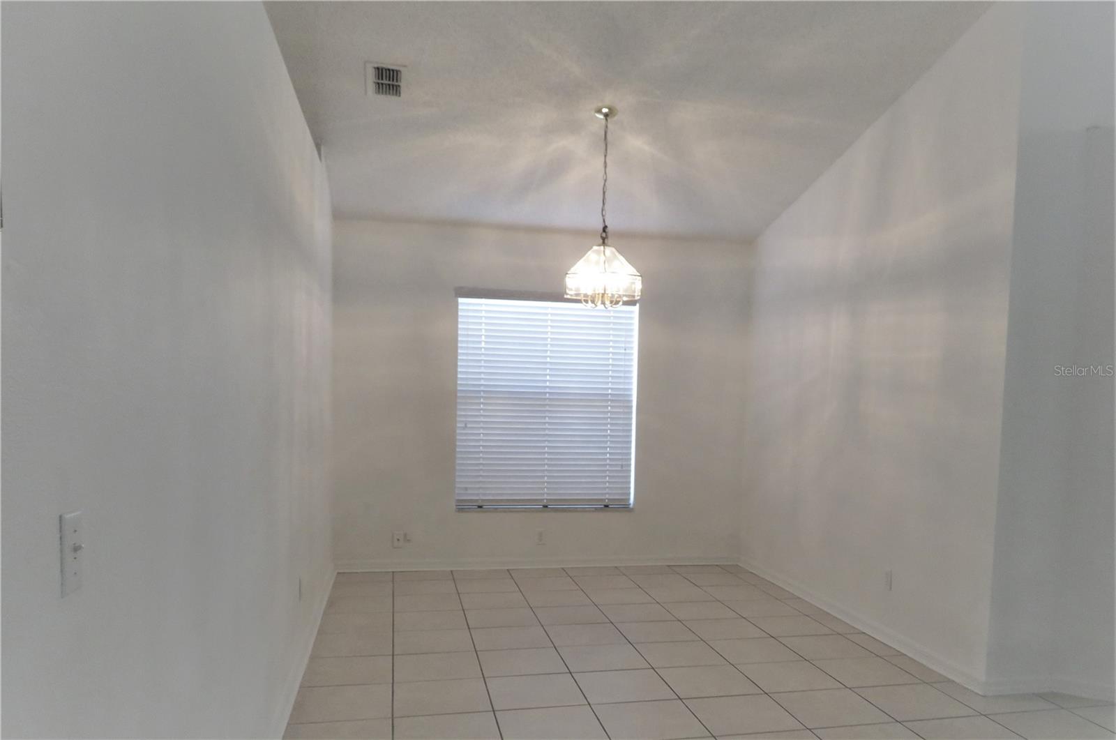 Image 7 of 24 For 8613 Fawn Creek Drive
