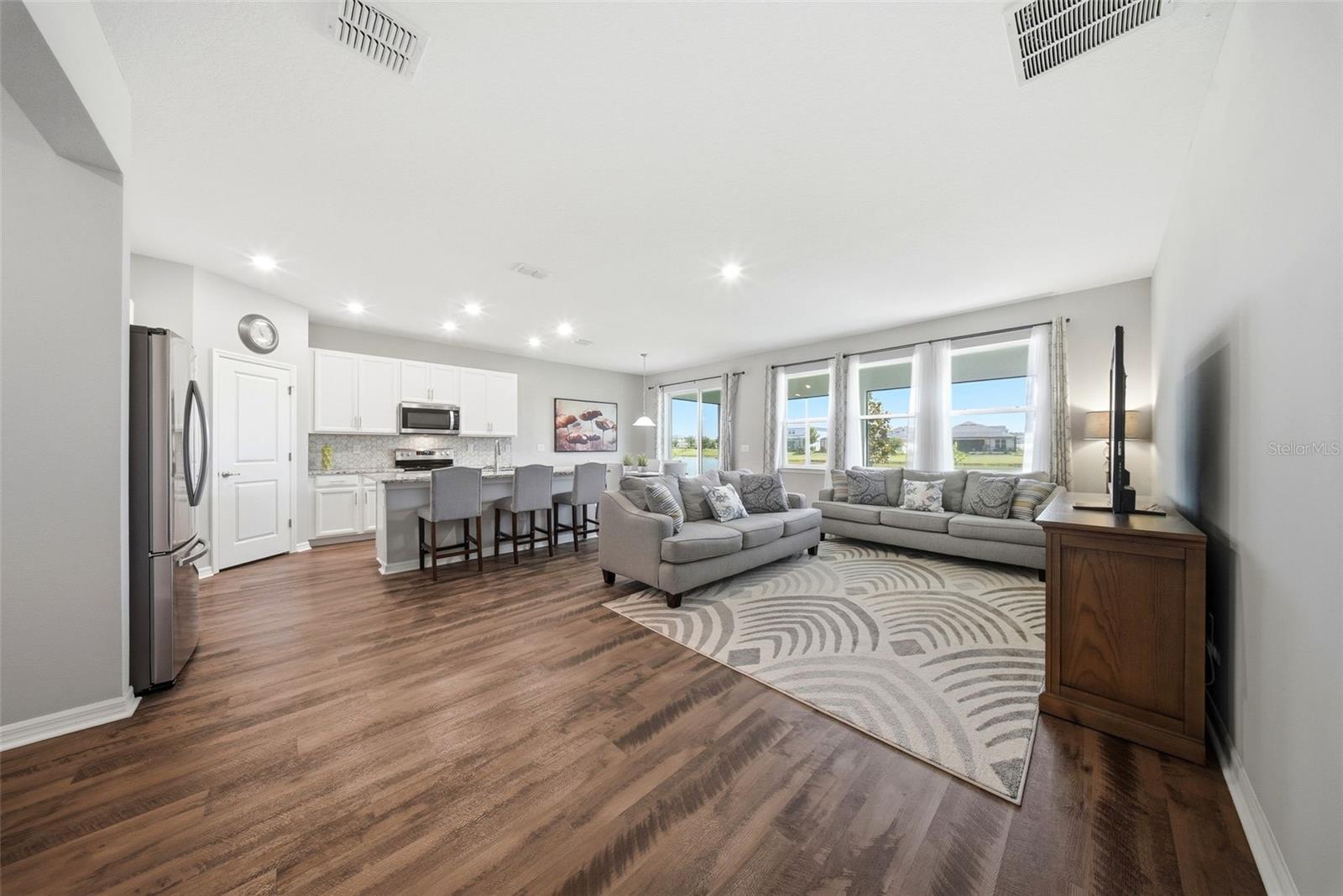 Image 4 of 51 For 34303 Radley Way