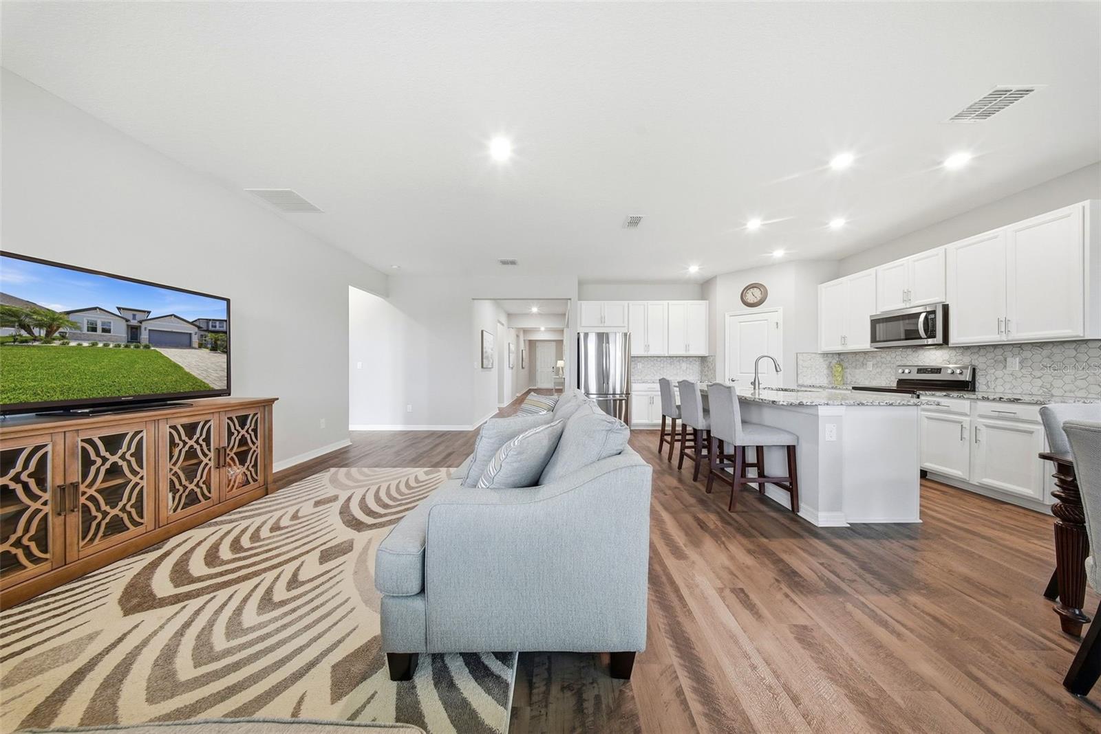 Image 8 of 51 For 34303 Radley Way