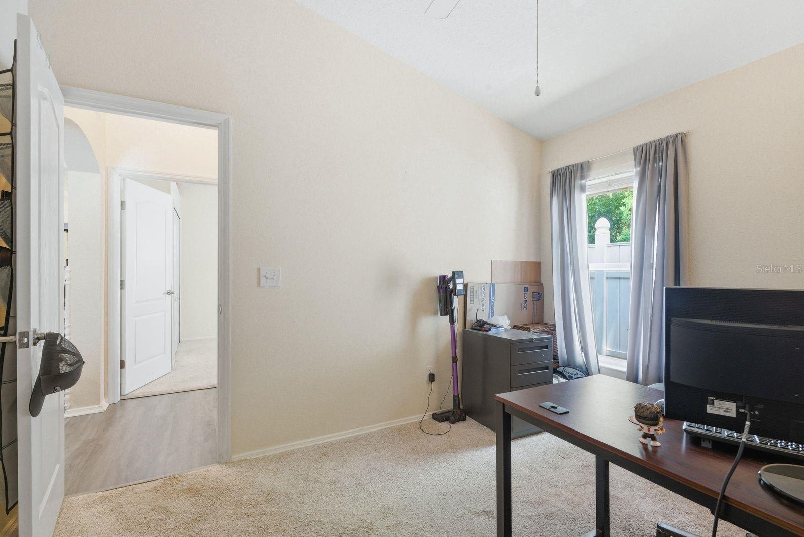 Image 22 of 37 For 420 Cypress View Drive