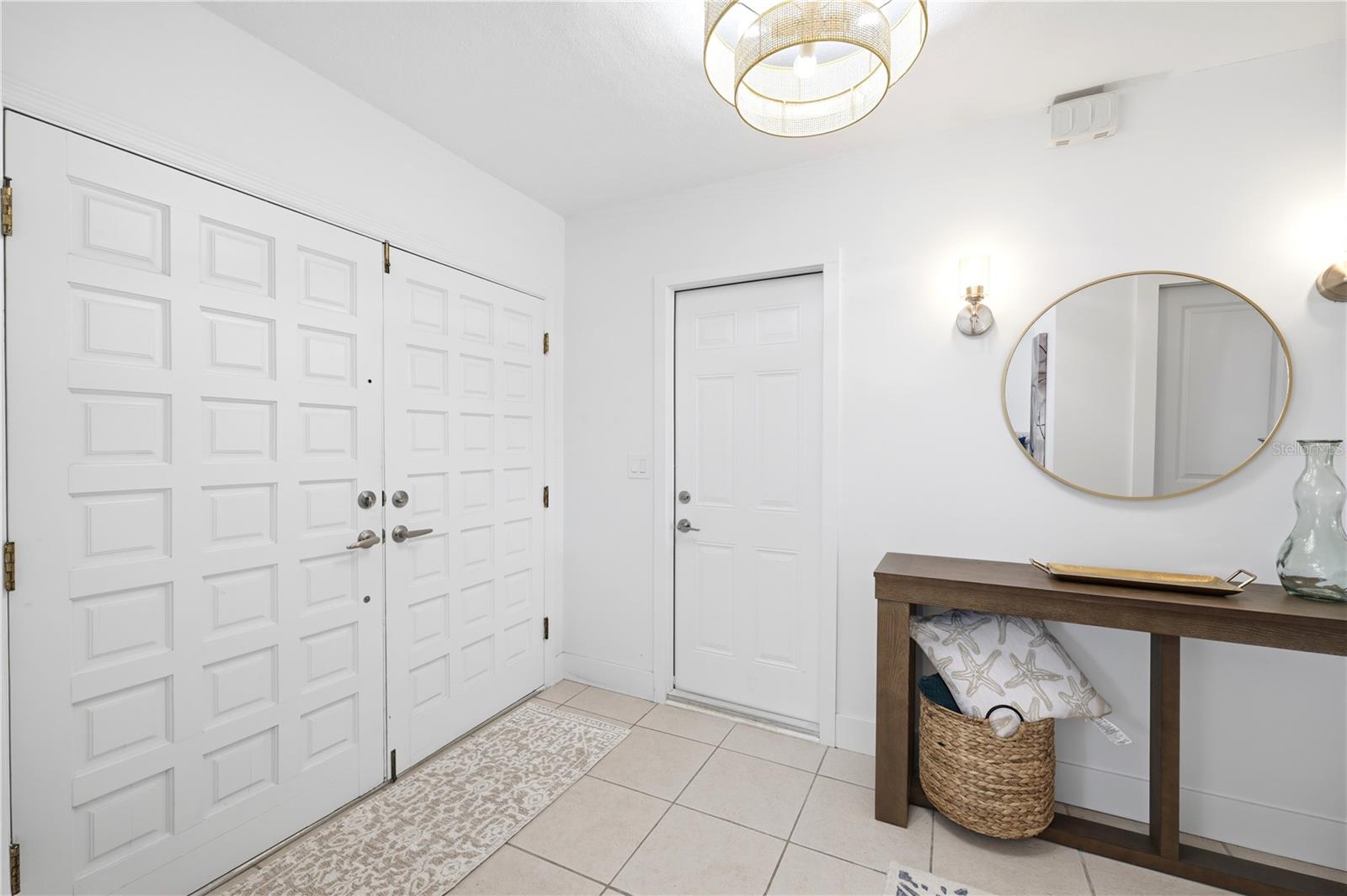 Image 14 of 63 For 5016 Dory Drive