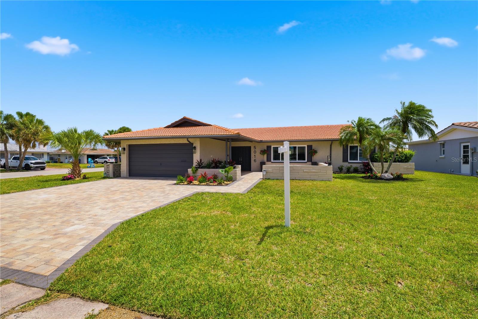 Image 5 of 63 For 5016 Dory Drive