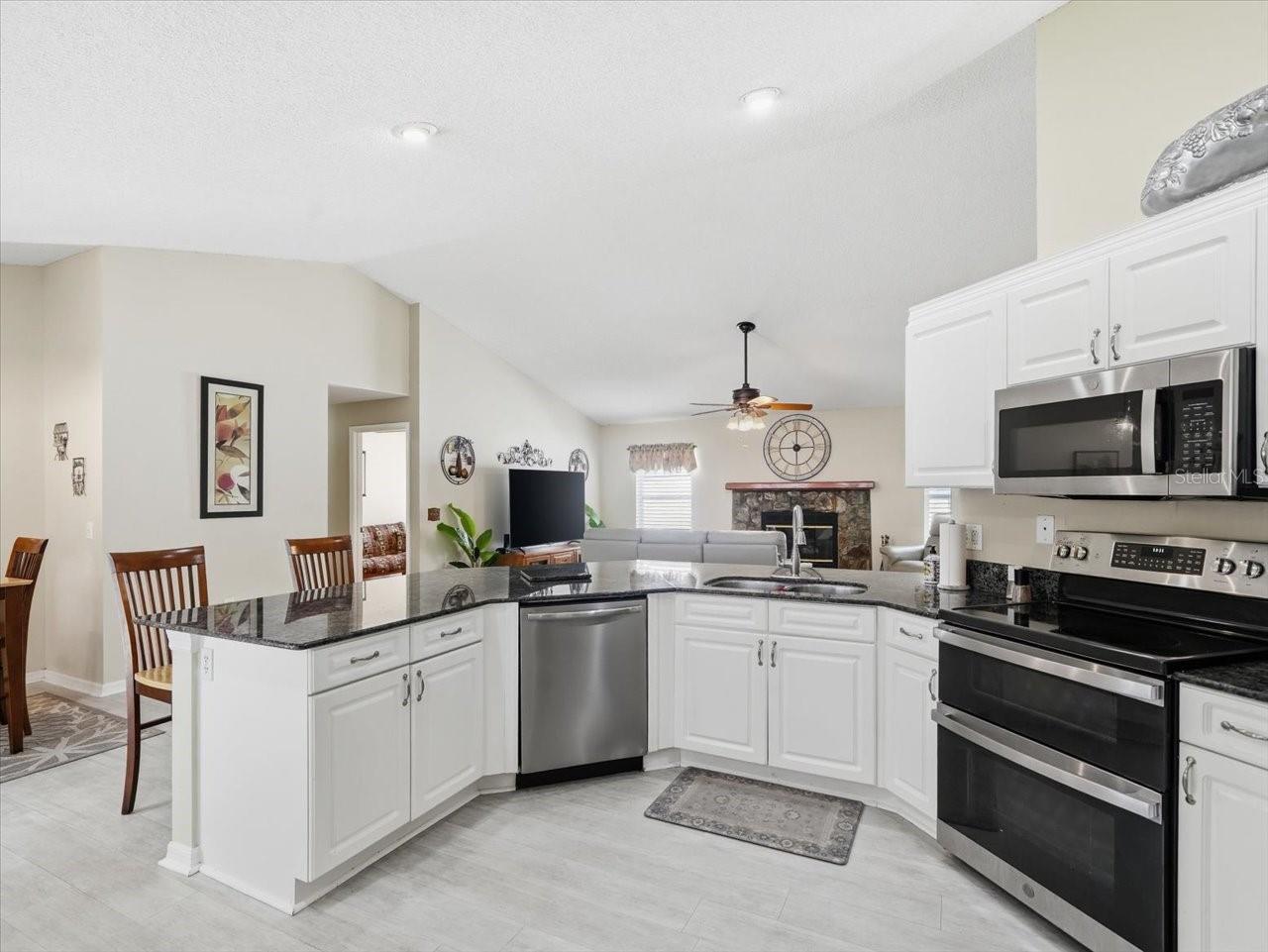 Image 9 of 37 For 6512 Steeplechase Drive