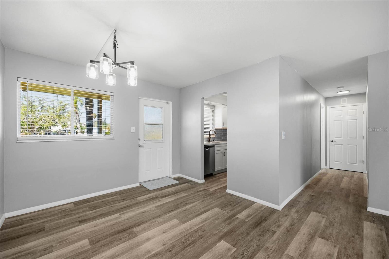 Image 12 of 41 For 2900 45th Street S 7