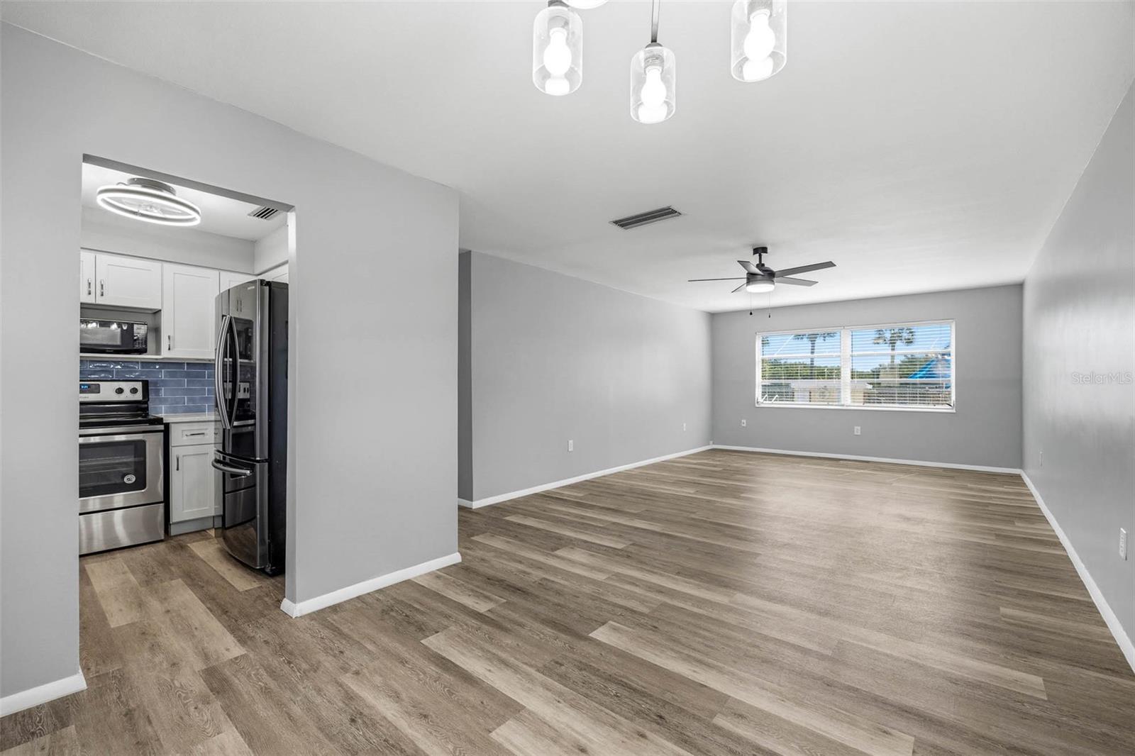Image 6 of 41 For 2900 45th Street S 7