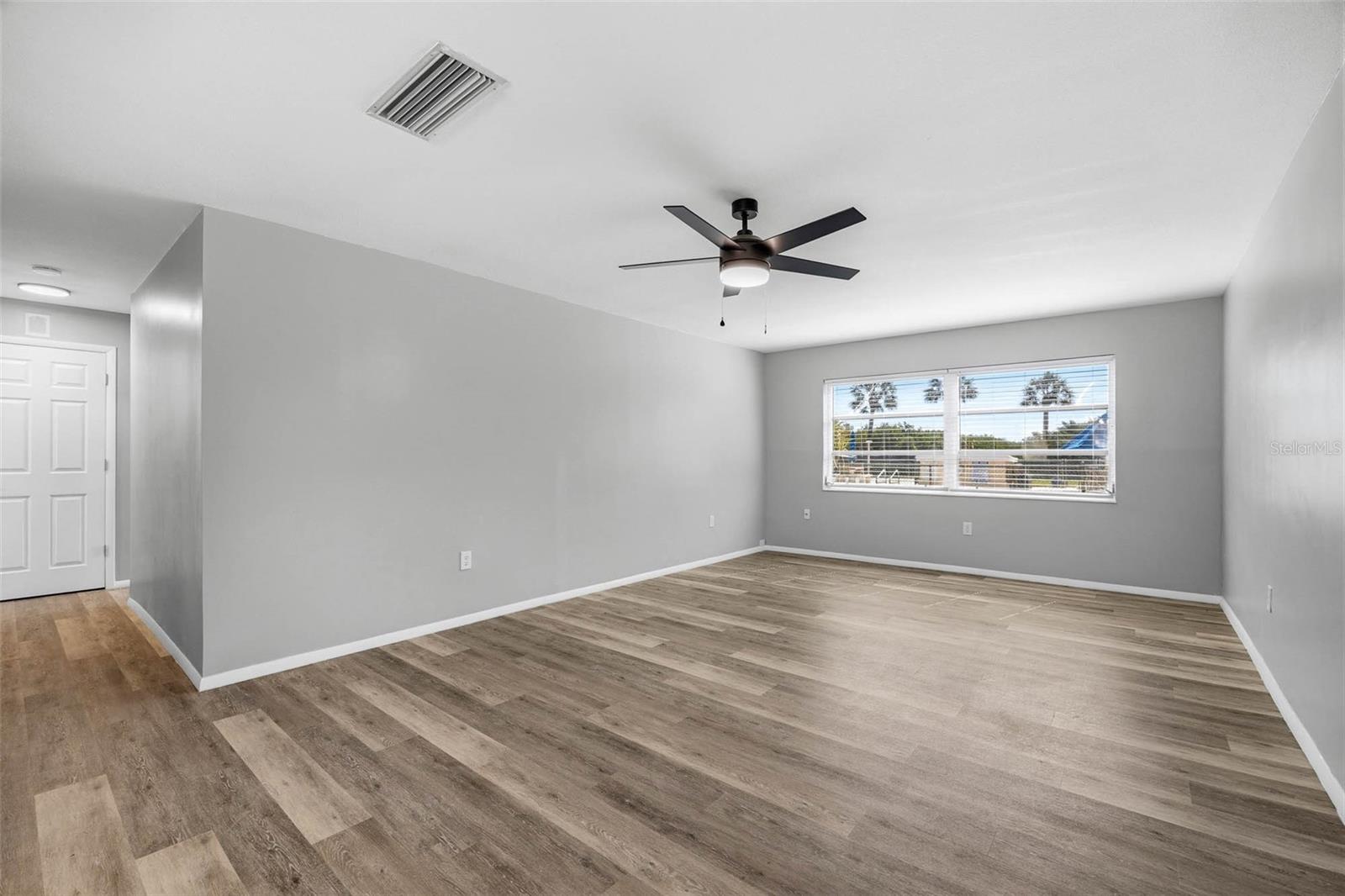 Image 7 of 41 For 2900 45th Street S 7
