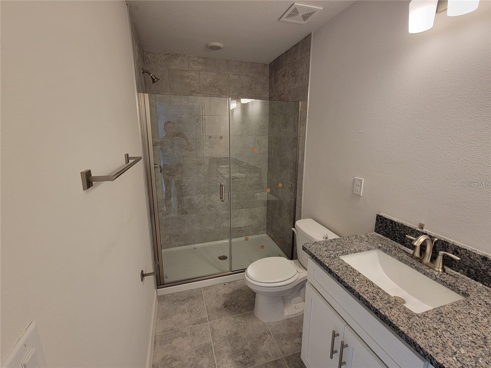 Image 5 of 21 For 9443 Highland Hills Dr Street