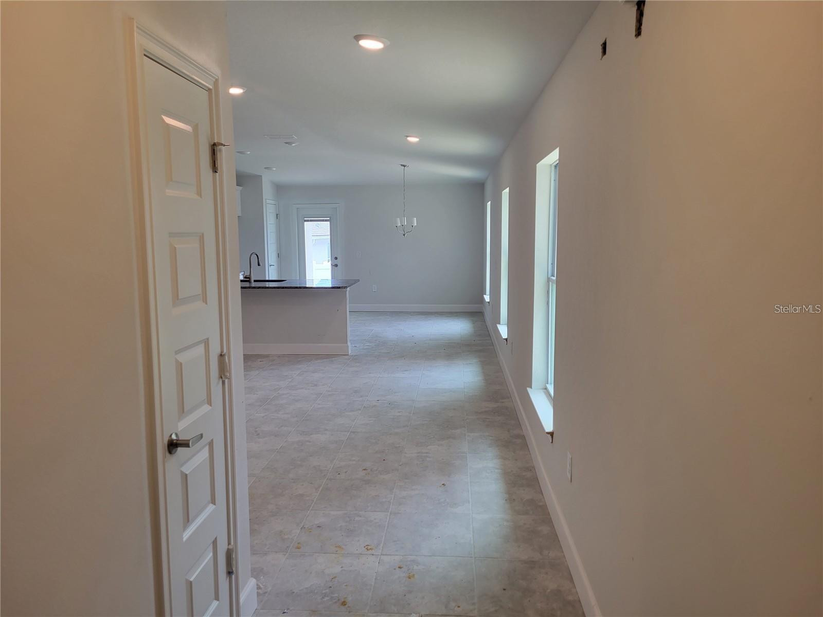 Image 9 of 21 For 9443 Highland Hills Dr Street