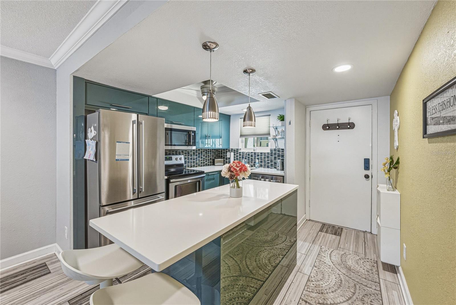 Image 4 of 60 For 801 83rd Avenue N 108