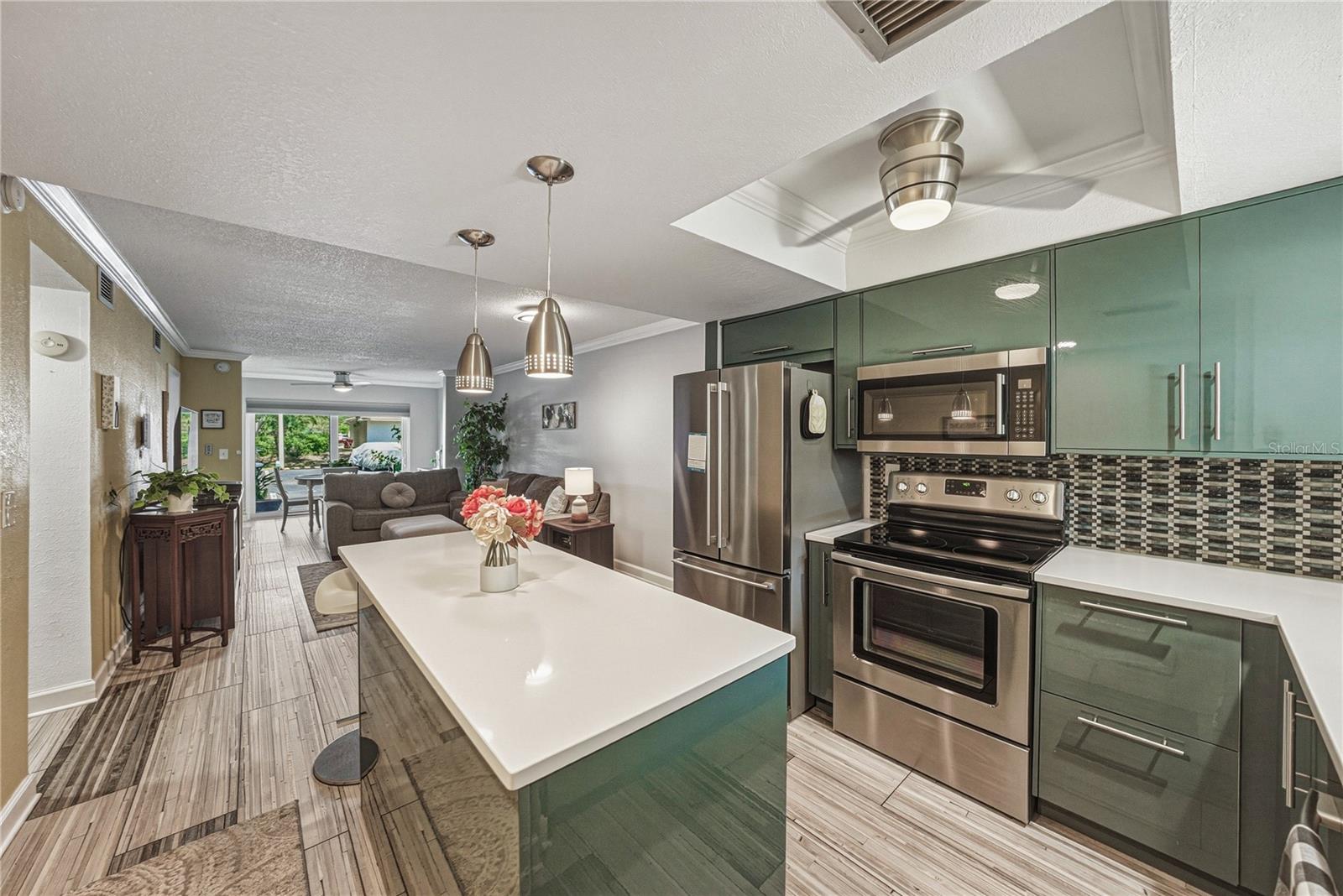 Image 6 of 60 For 801 83rd Avenue N 108