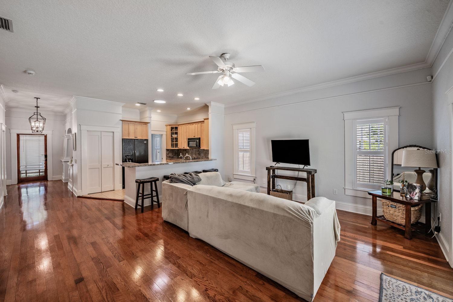 Image 13 of 42 For 5804 9th Street