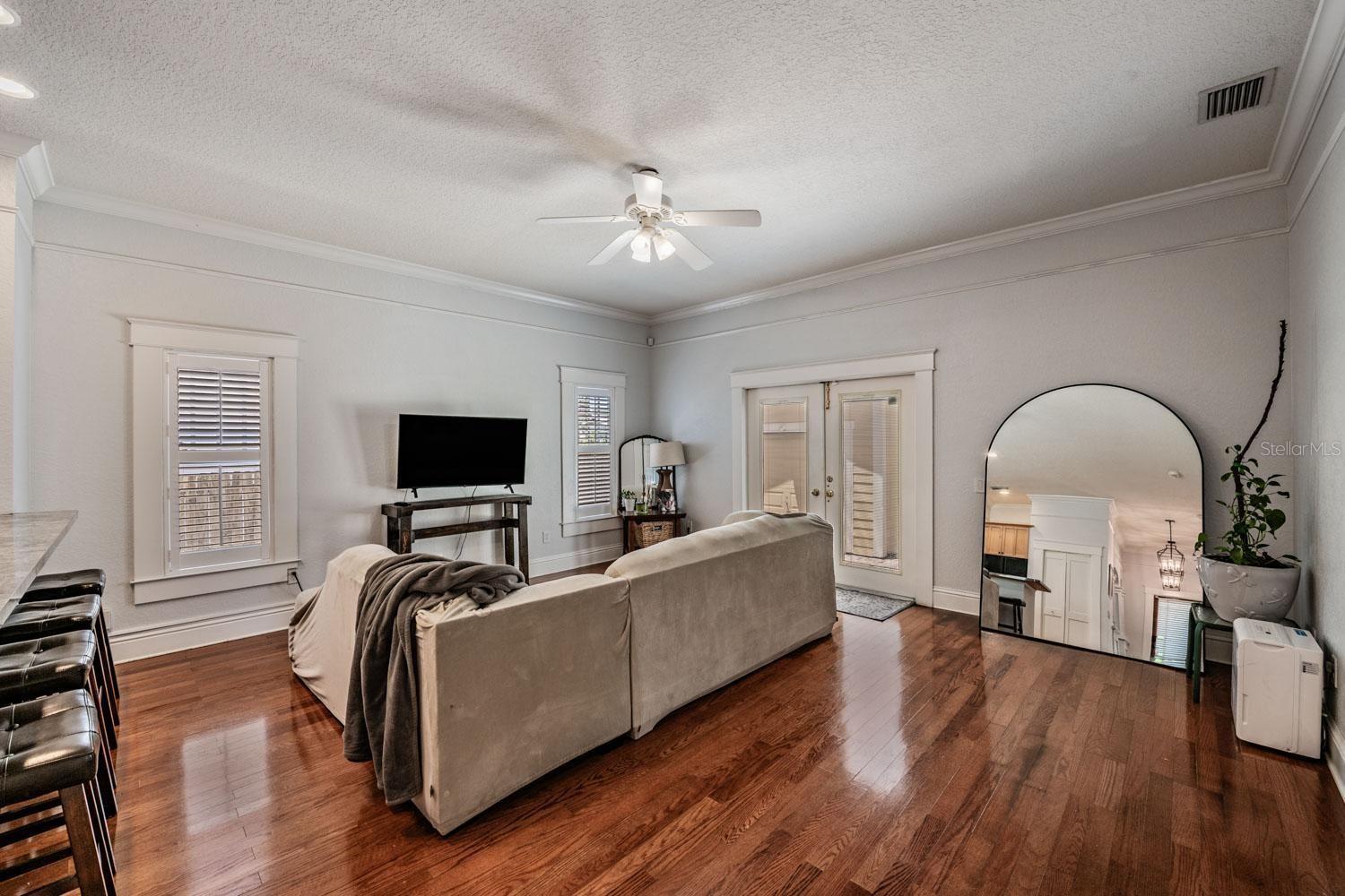 Image 16 of 42 For 5804 9th Street