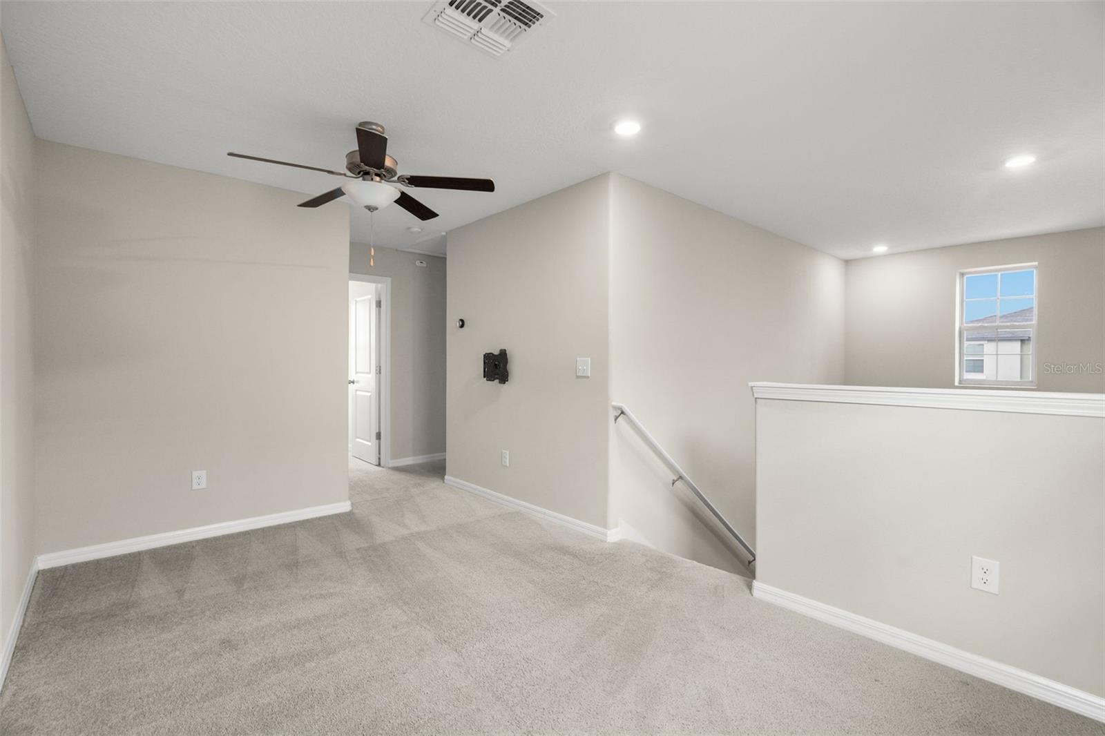 Image 25 of 38 For 4529 Eternal Prince Drive