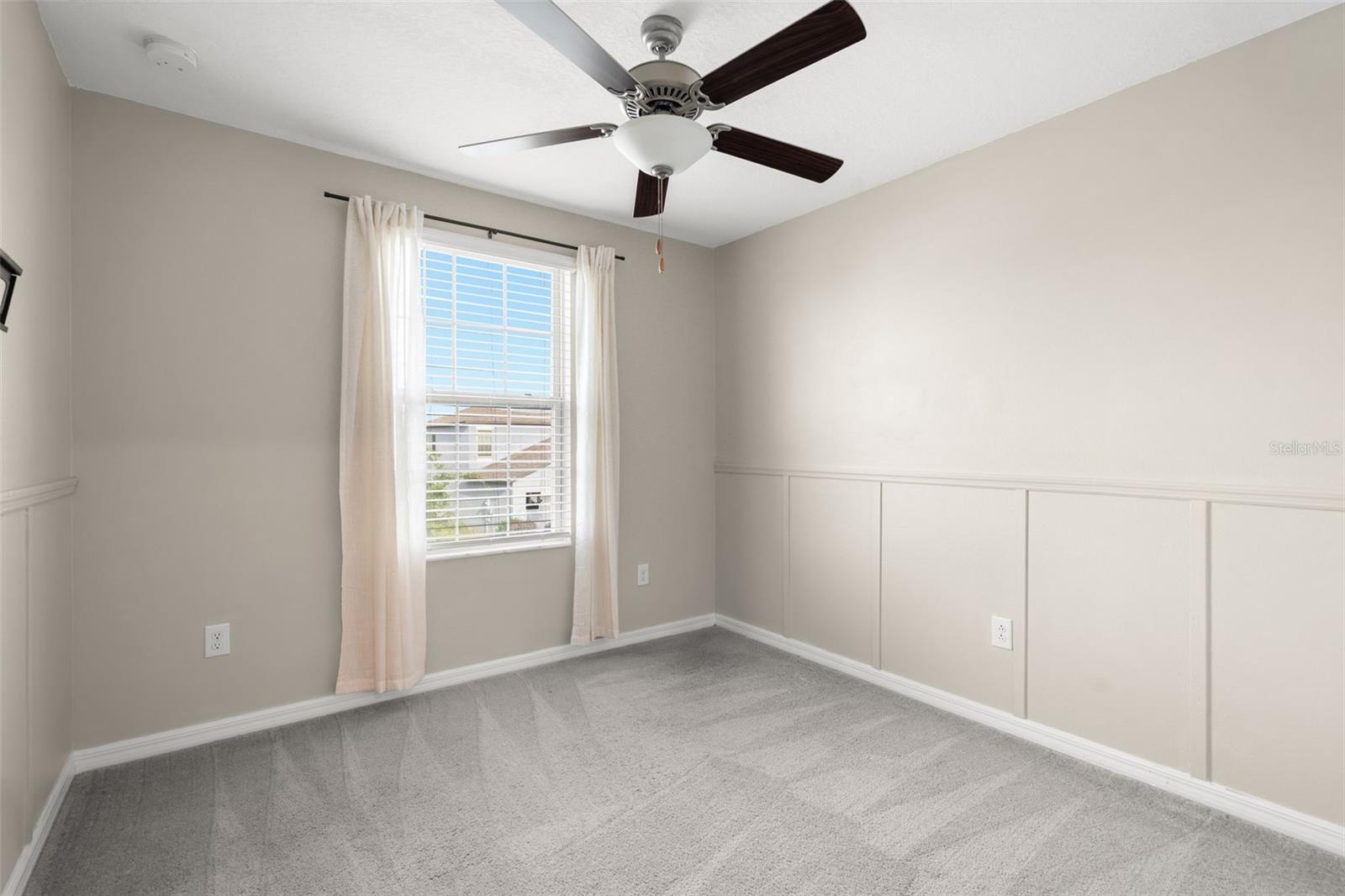 Image 31 of 38 For 4529 Eternal Prince Drive