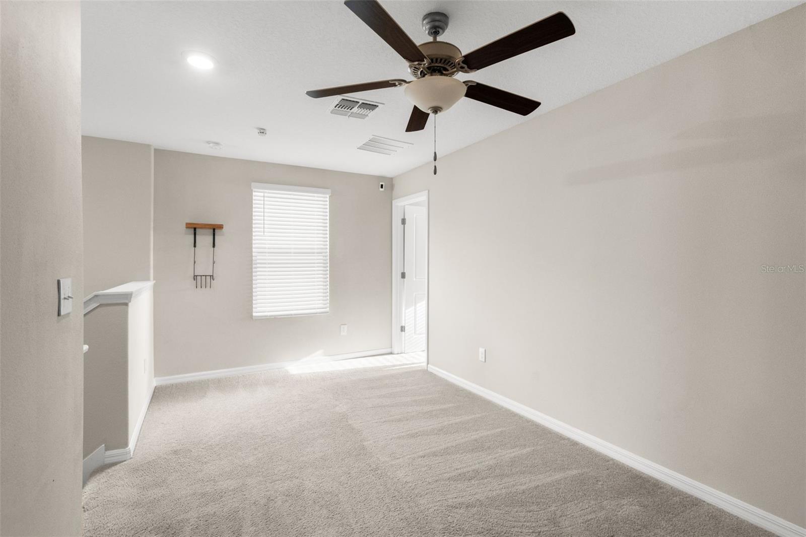 Image 33 of 38 For 4529 Eternal Prince Drive