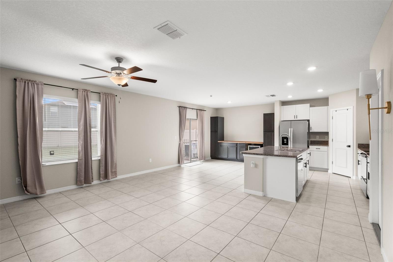 Image 9 of 38 For 4529 Eternal Prince Drive