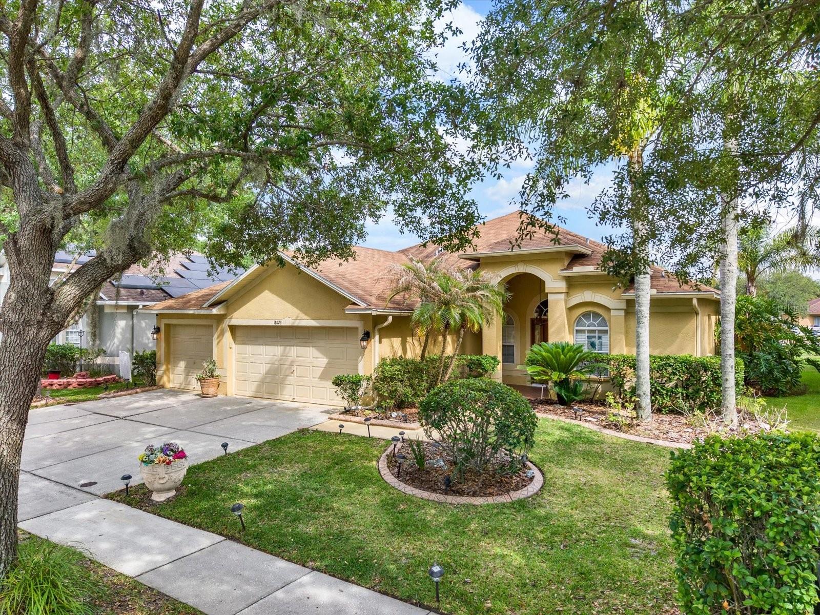 Details for 18123 Kara Court, TAMPA, FL 33647
