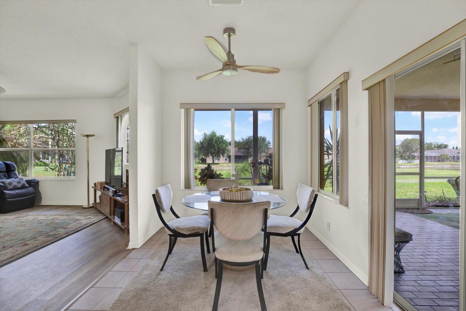 Image 19 of 70 For 18123 Kara Court