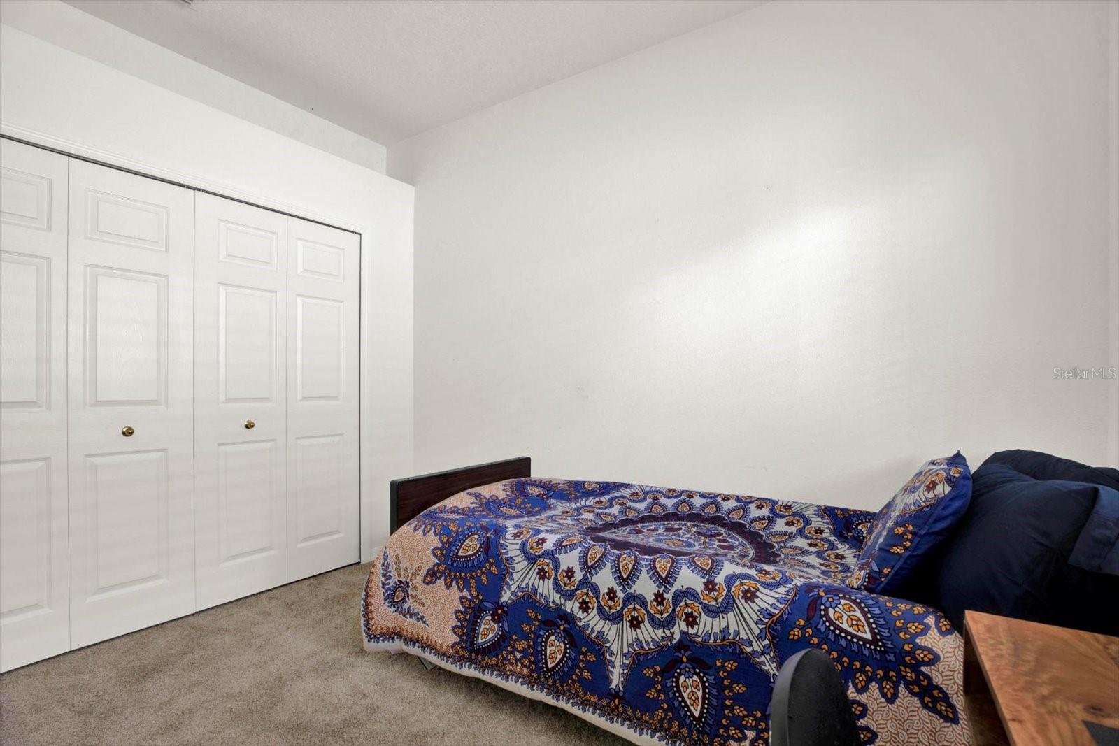 Image 33 of 70 For 18123 Kara Court