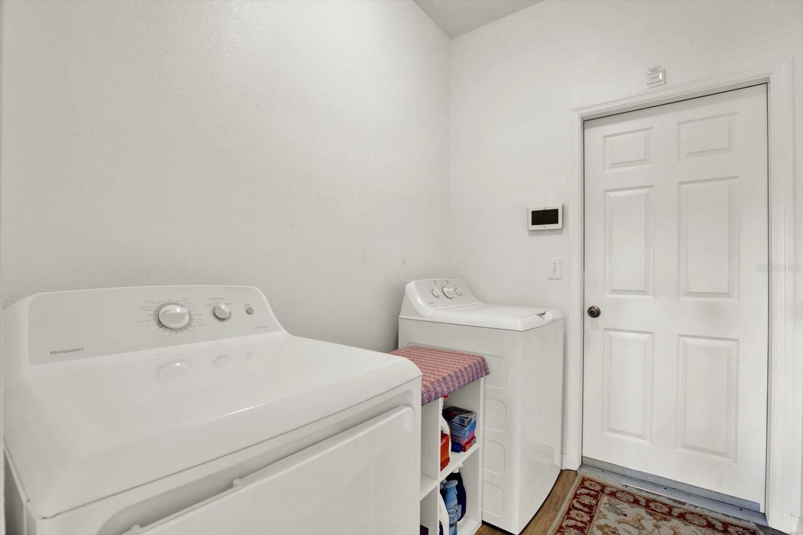 Image 39 of 70 For 18123 Kara Court
