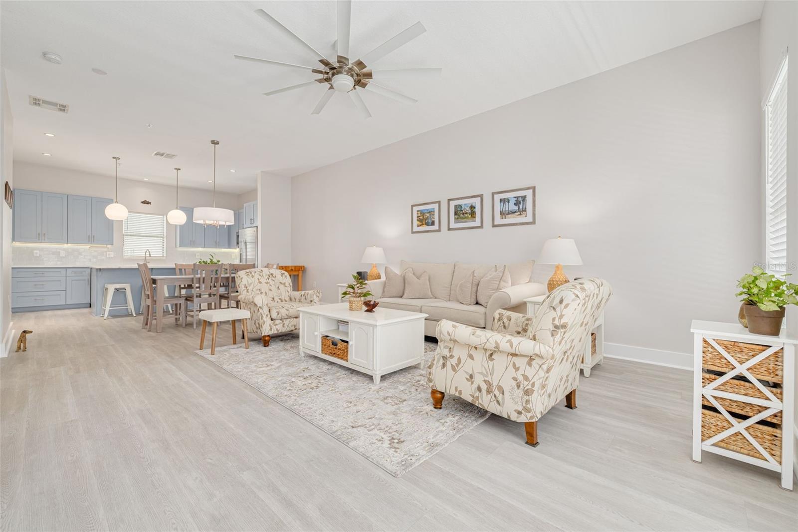 Image 6 of 27 For 946 Highland Avenue 8