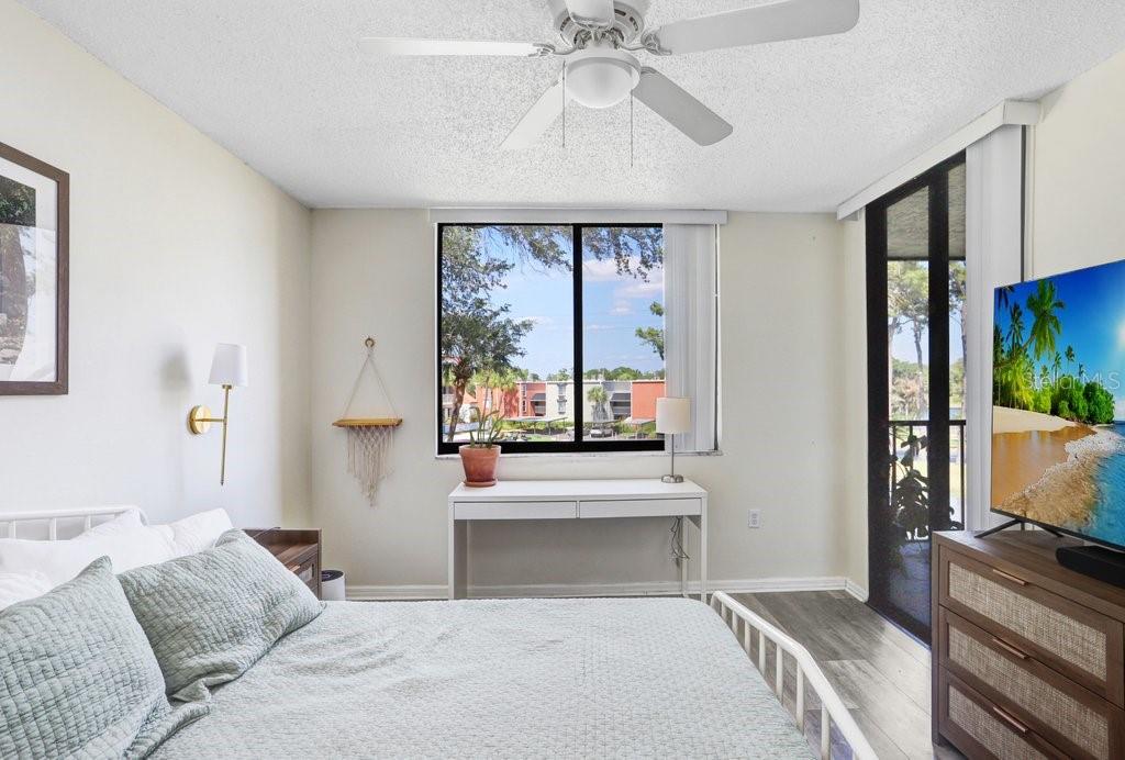 Image 14 of 39 For 2424 Tampa Bay Boulevard M205