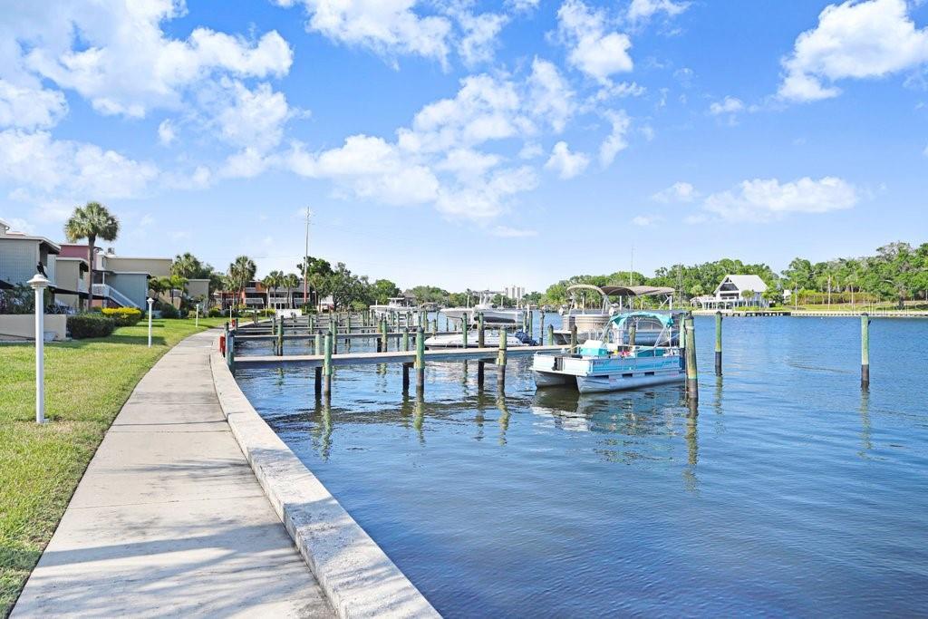 Image 27 of 39 For 2424 Tampa Bay Boulevard M205