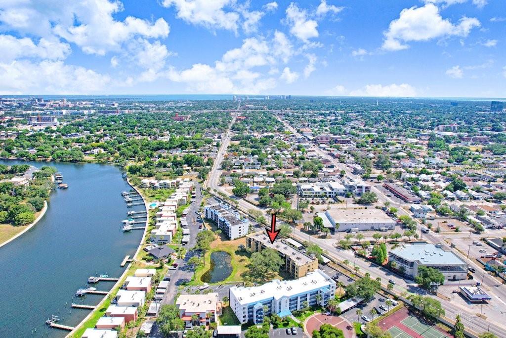 Image 36 of 39 For 2424 Tampa Bay Boulevard M205