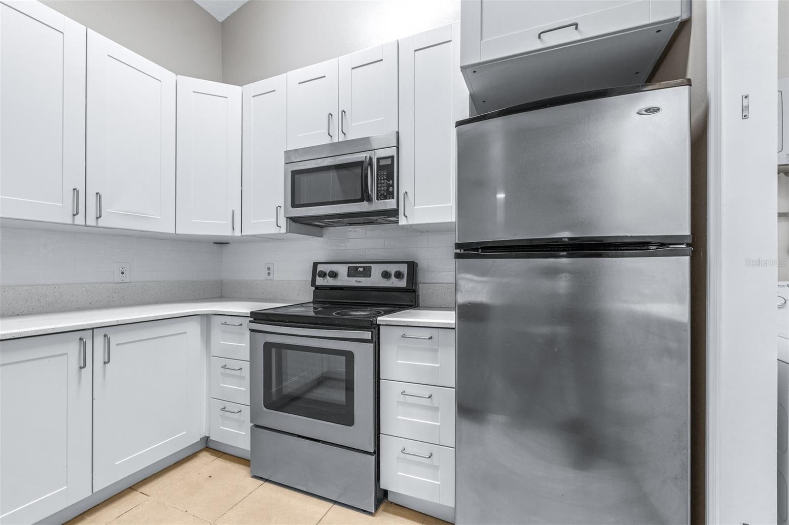 Image 15 of 47 For 5100 Burchette Road 2505