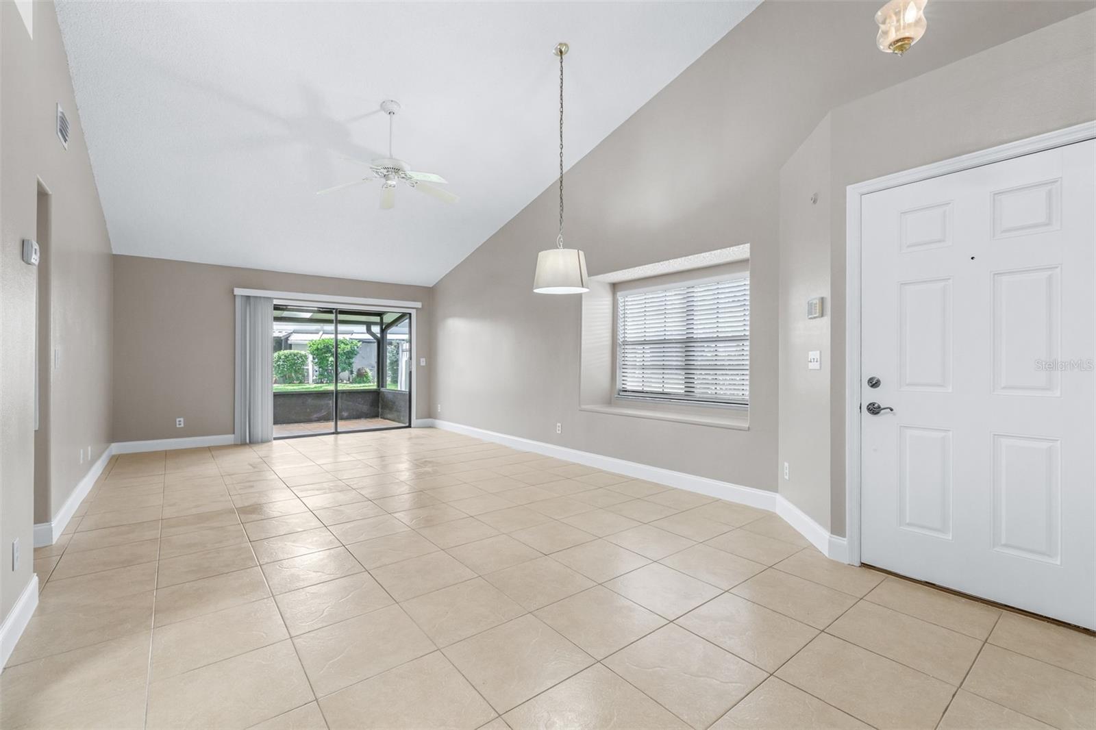 Image 7 of 47 For 5100 Burchette Road 2505