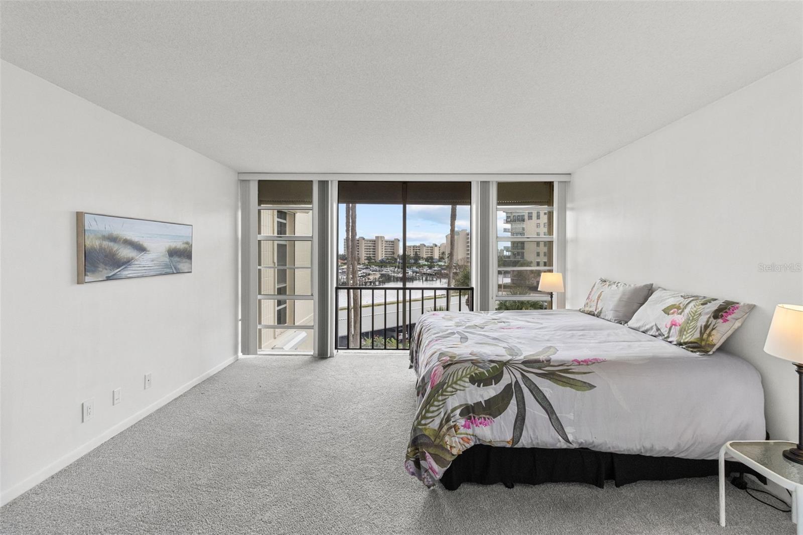 Image 33 of 44 For 7400 Sun Island Drive S 412