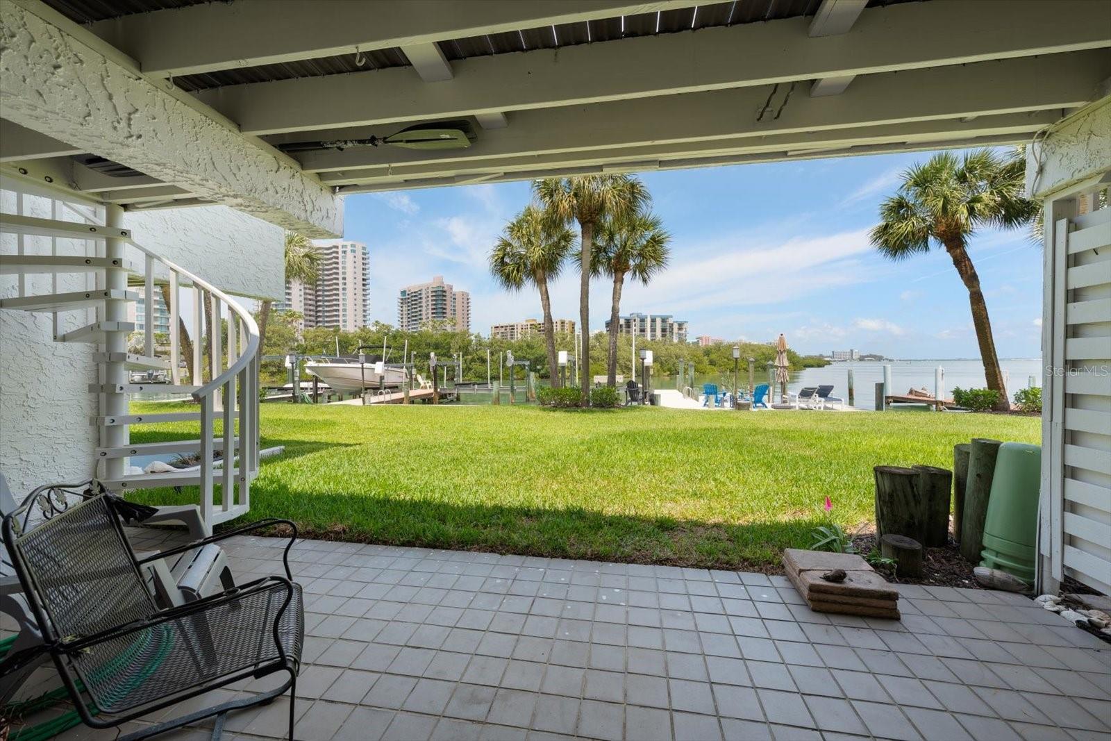 Image 9 of 59 For 118 Marina Del Rey Court