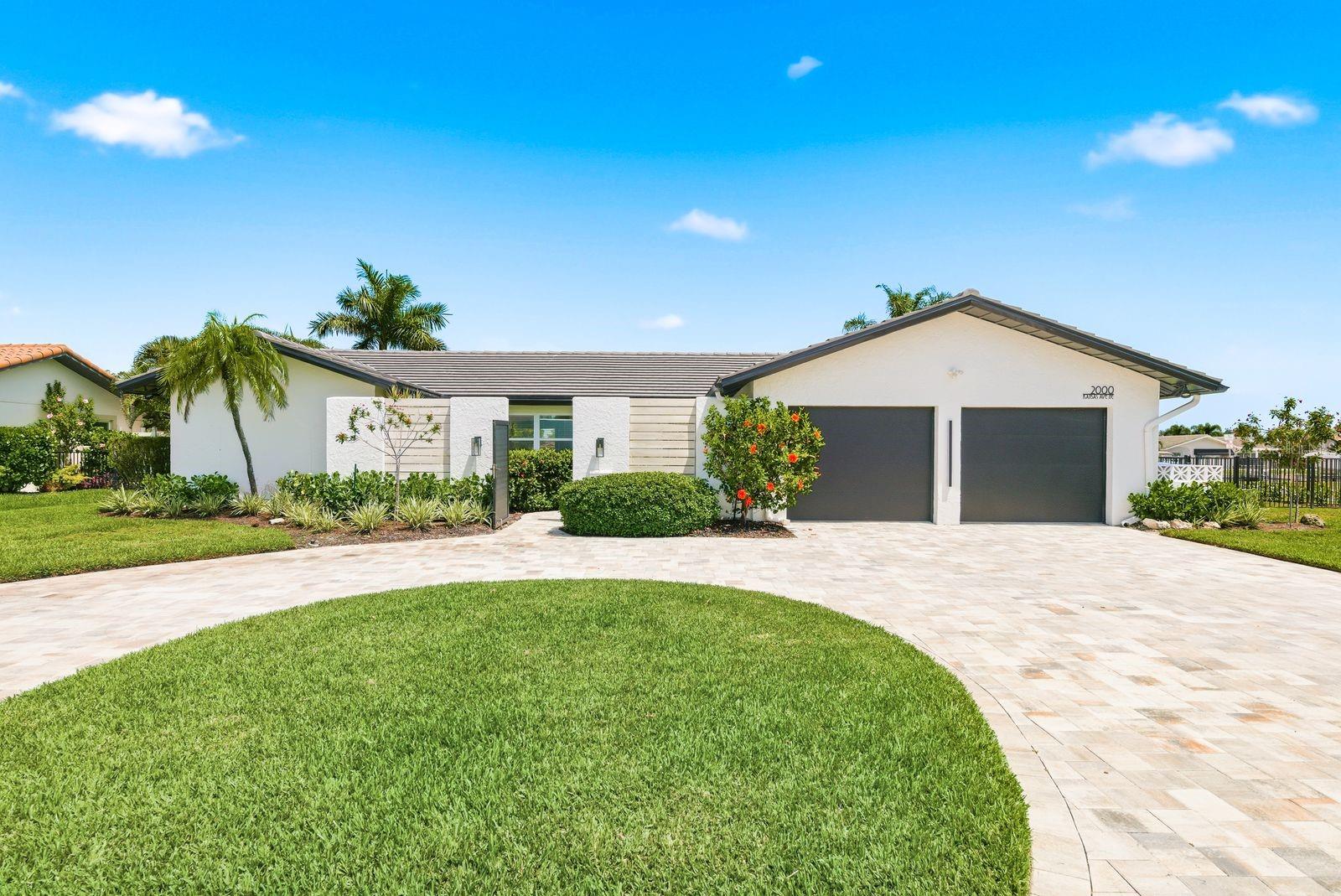 Details for 2000 Kansas Avenue Ne, ST PETERSBURG, FL 33703