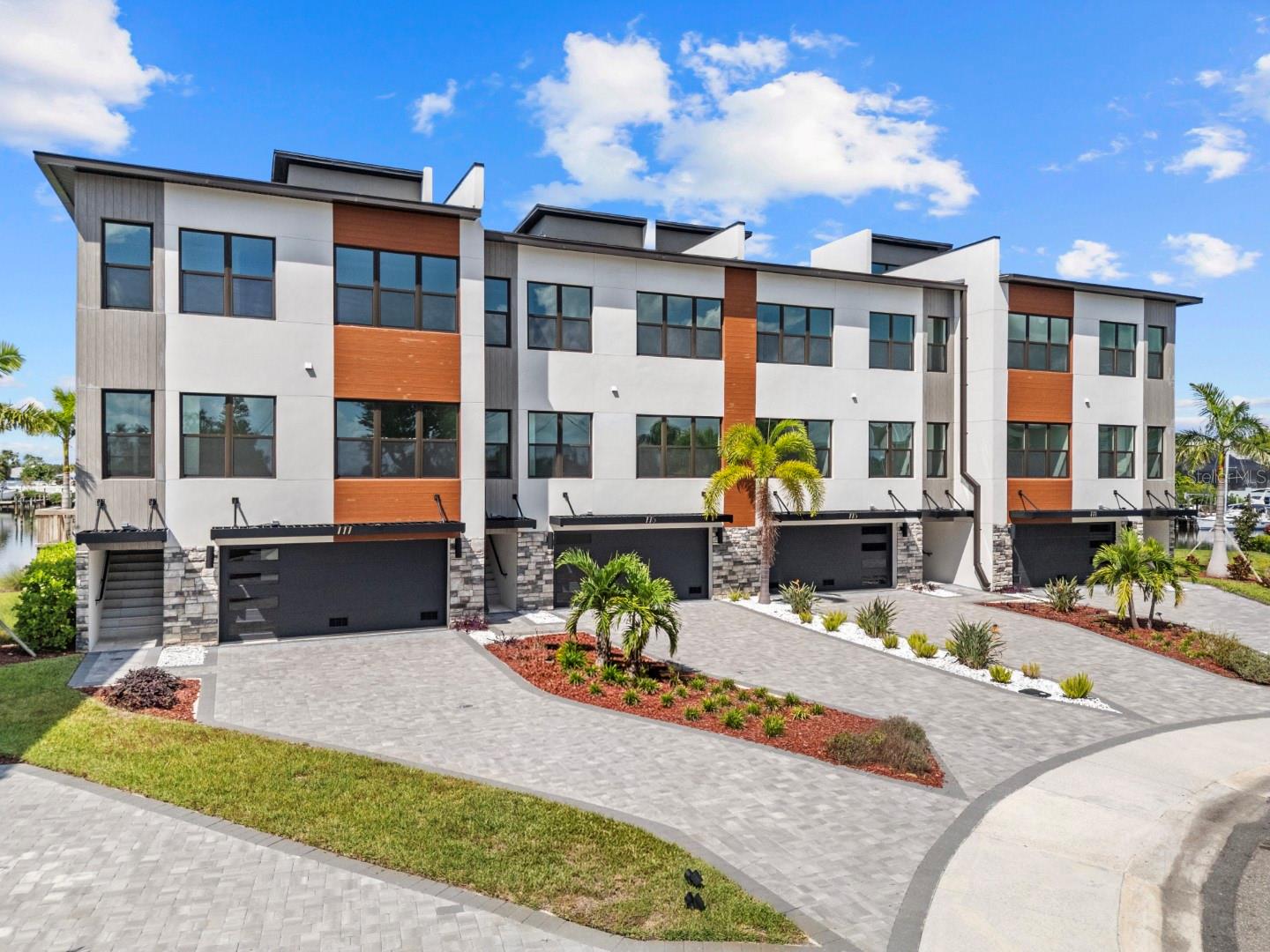 Details for 777 Gran Kaymen Way, APOLLO BEACH, FL 33572