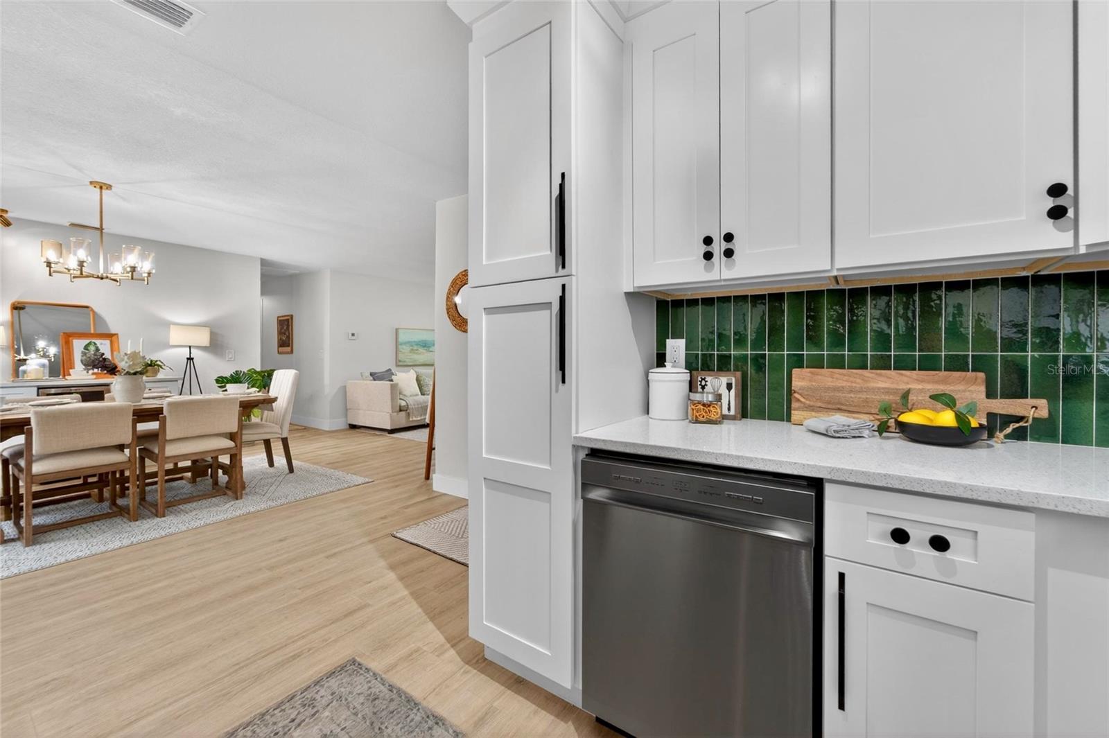 Image 16 of 33 For 2575 Granada Circle E