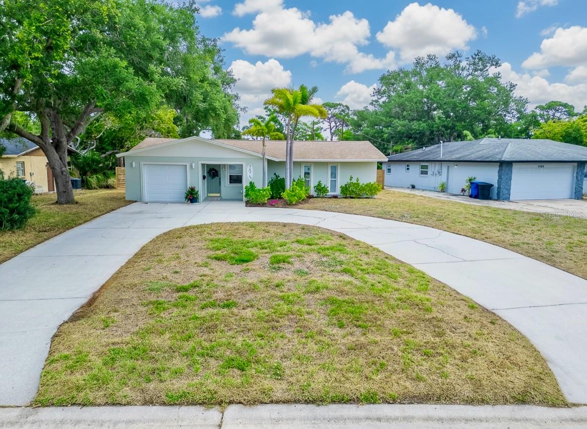 Image 32 of 33 For 2575 Granada Circle E