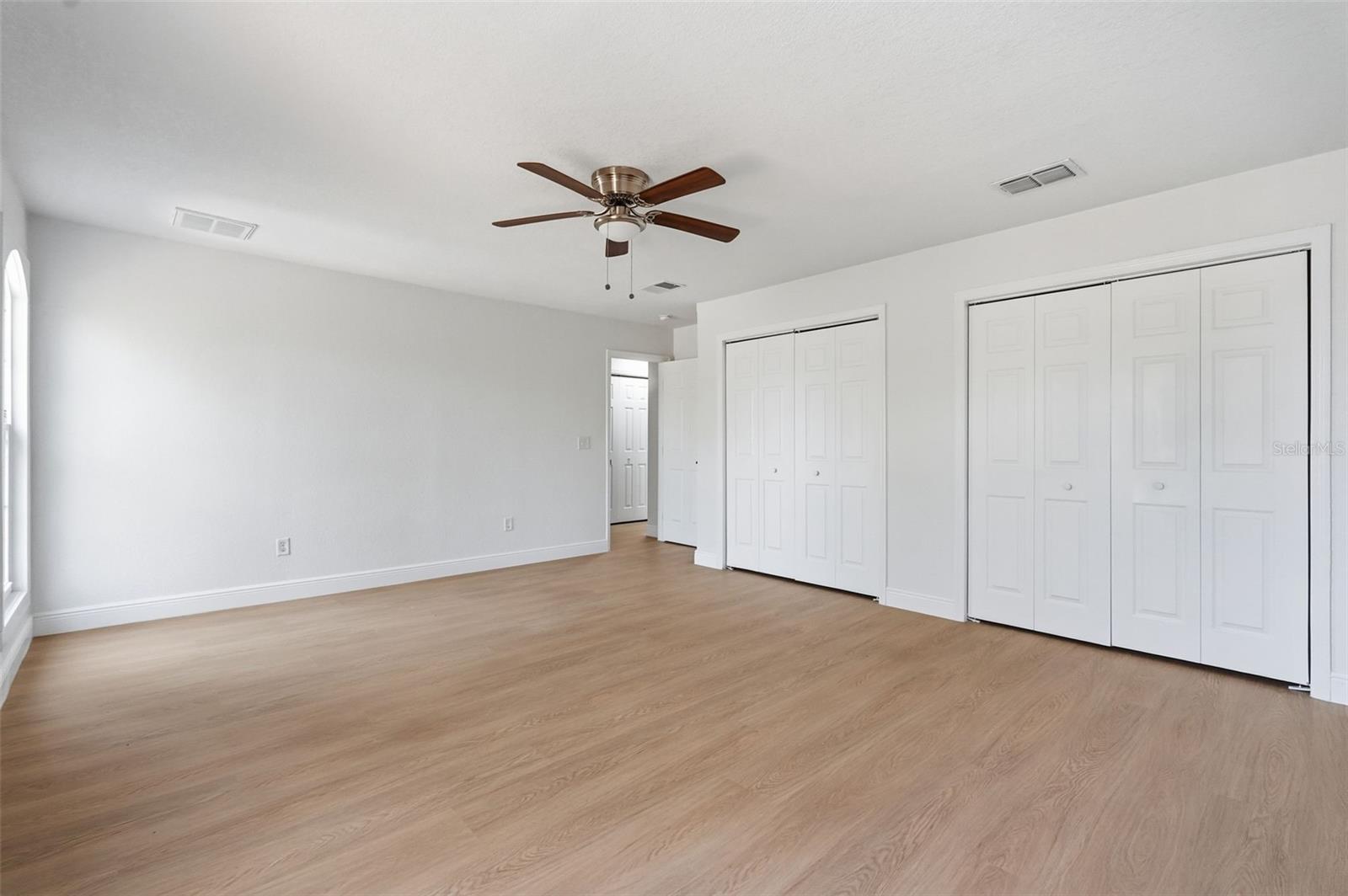 Image 11 of 54 For 5065 Plumosa Street