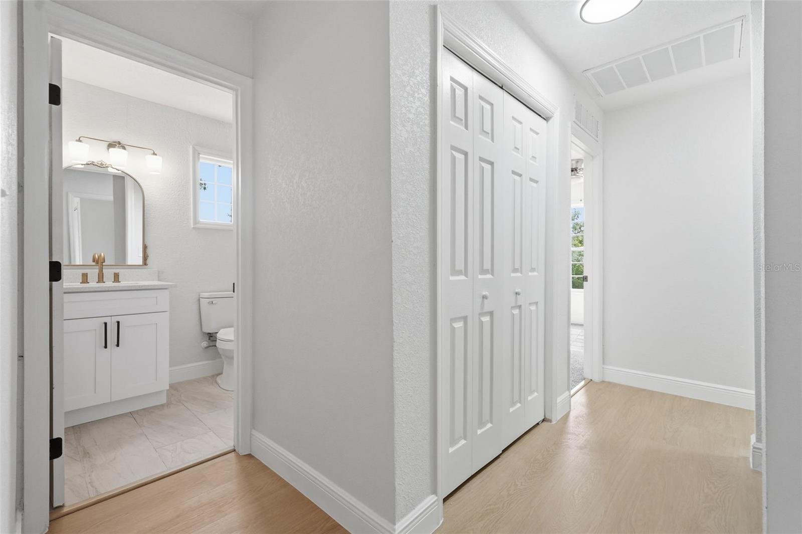 Image 14 of 54 For 5065 Plumosa Street