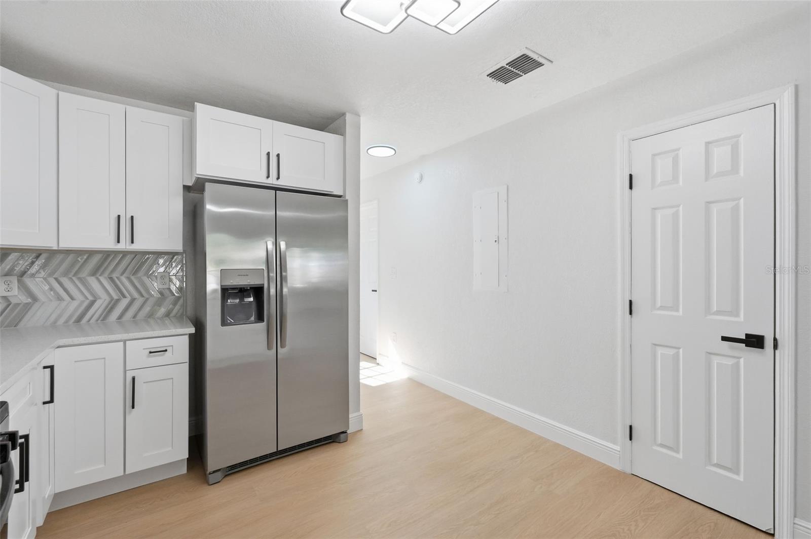 Image 5 of 54 For 5065 Plumosa Street