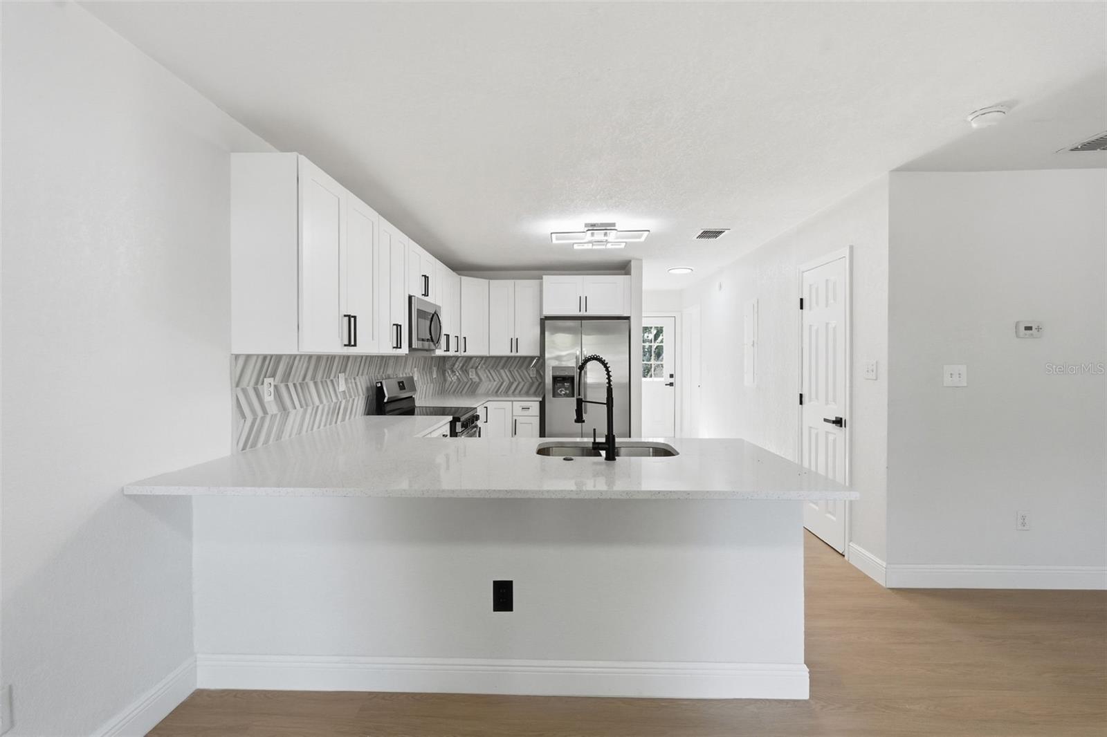 Image 8 of 54 For 5065 Plumosa Street