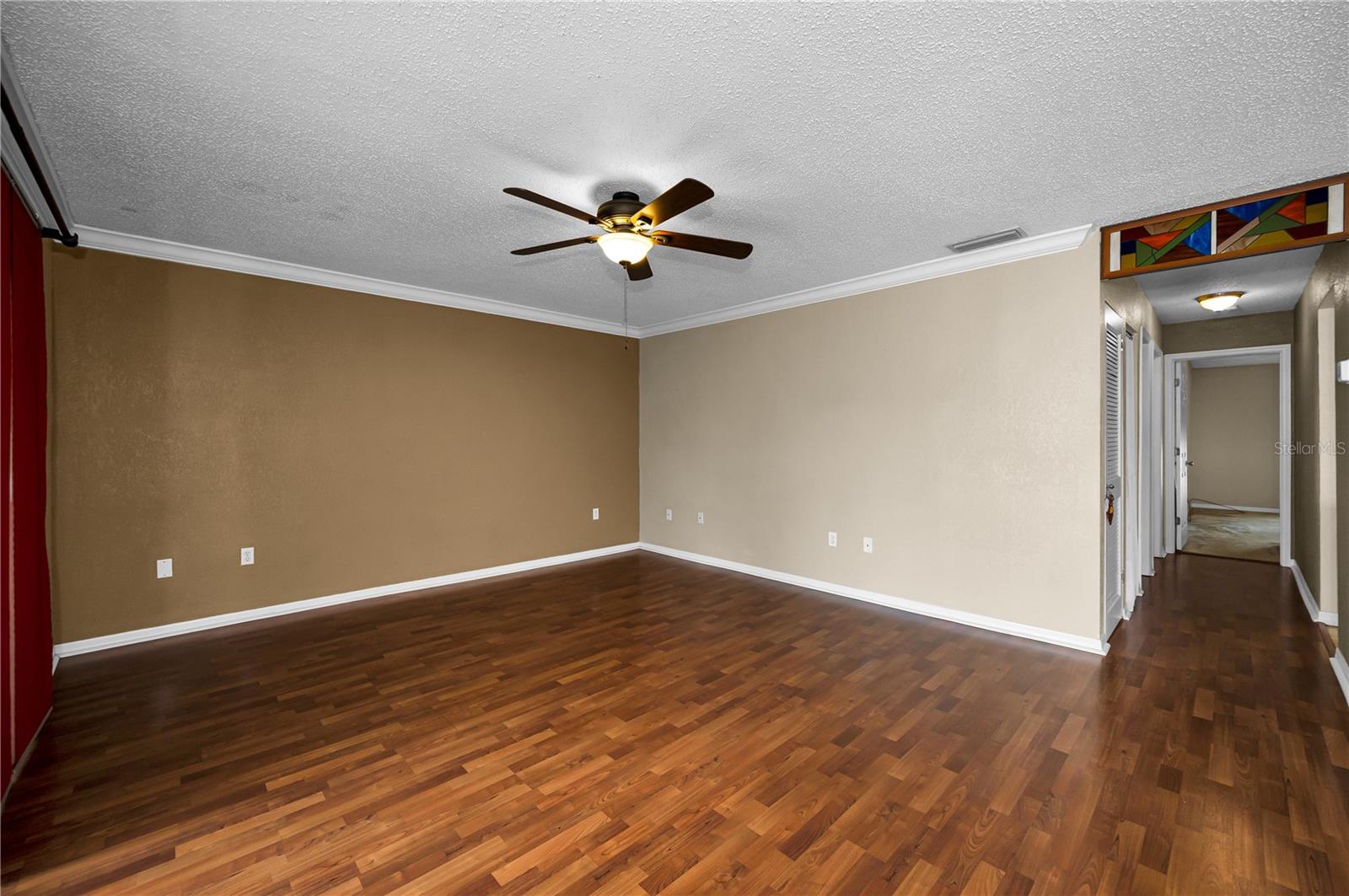 Image 10 of 33 For 743 Haven Place 743