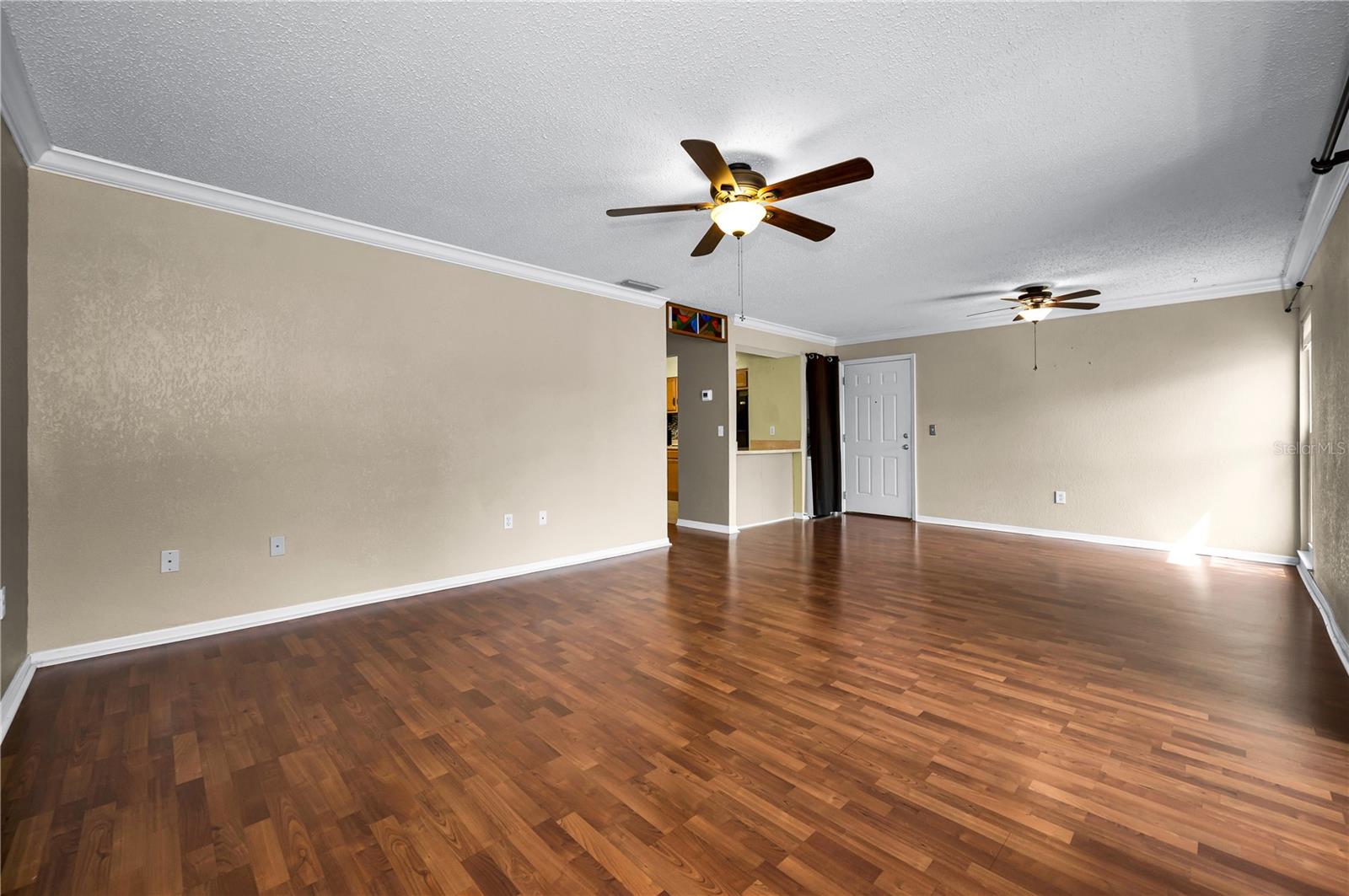 Image 11 of 33 For 743 Haven Place 743
