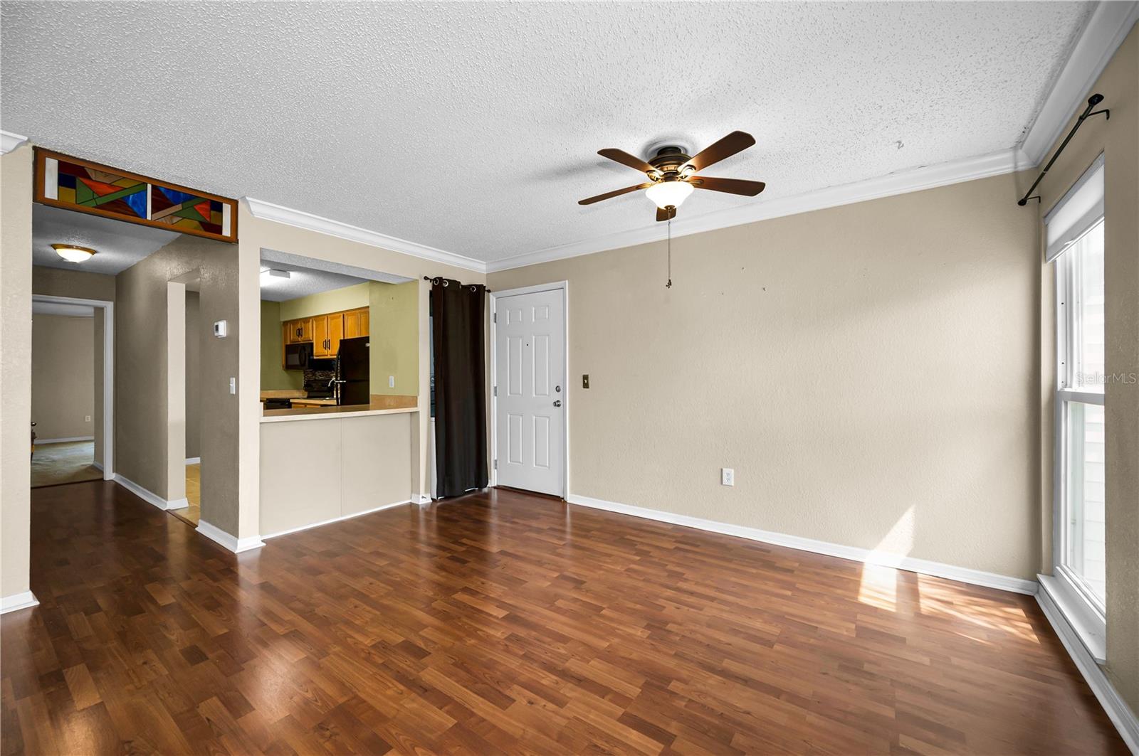 Image 15 of 33 For 743 Haven Place 743
