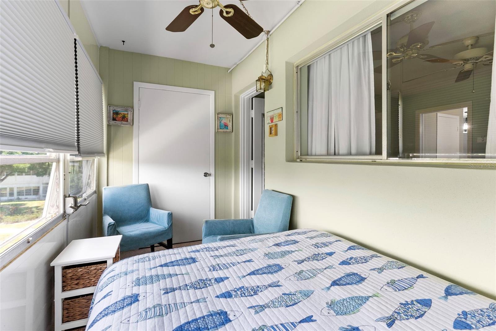 Image 13 of 22 For 11201 80th Avenue 305