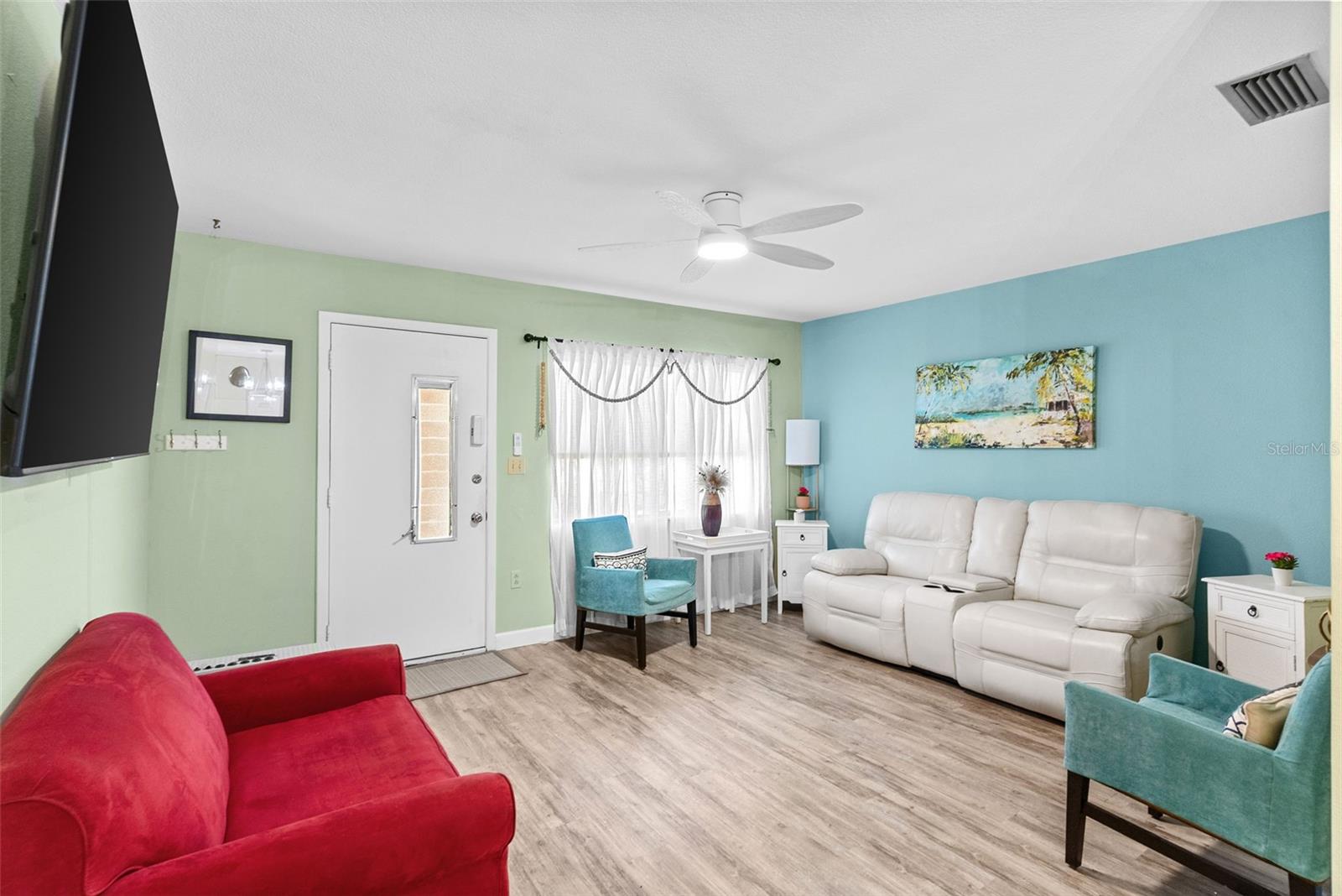 Image 3 of 22 For 11201 80th Avenue 305