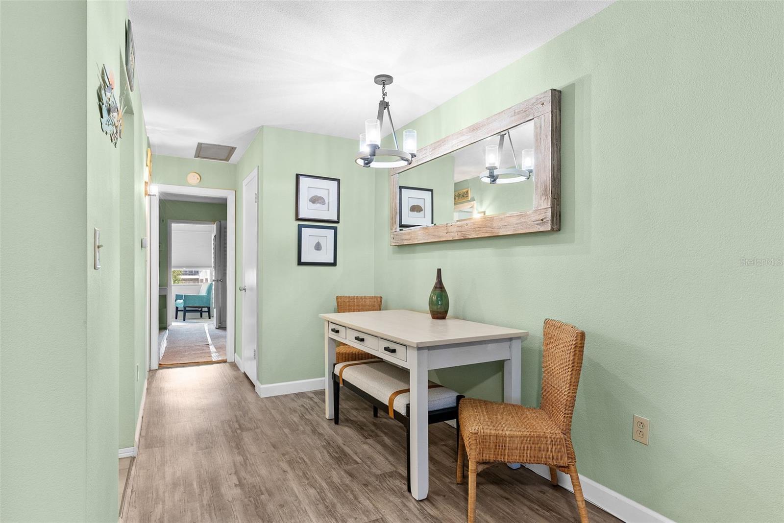 Image 5 of 22 For 11201 80th Avenue 305