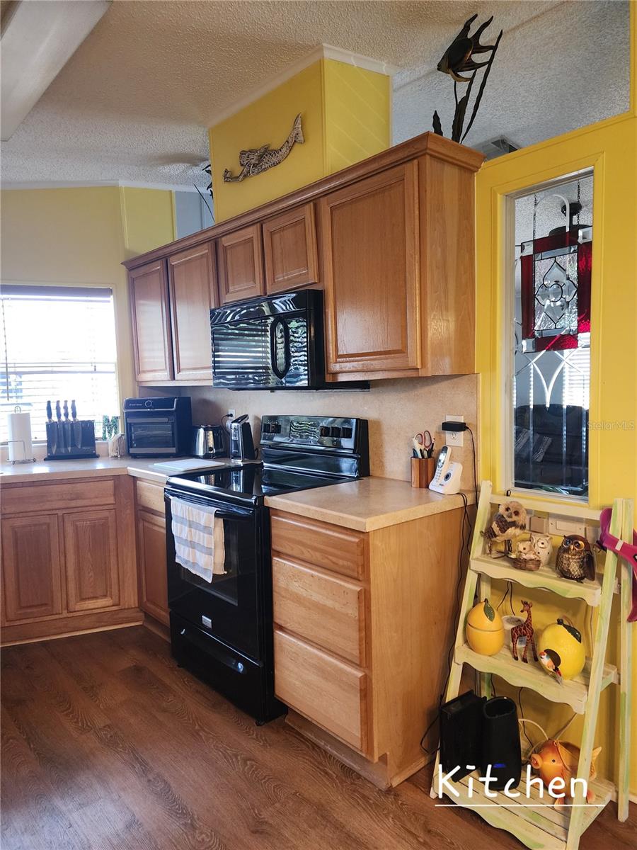 Image 8 of 20 For 1001 Starkey Road 758