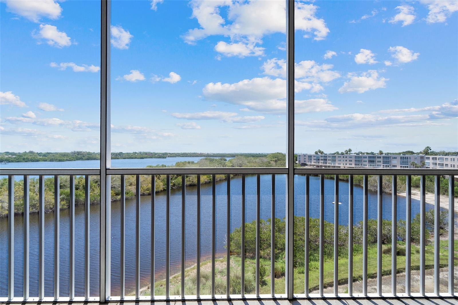 Image 8 of 31 For 6551 Shoreline Drive 6402